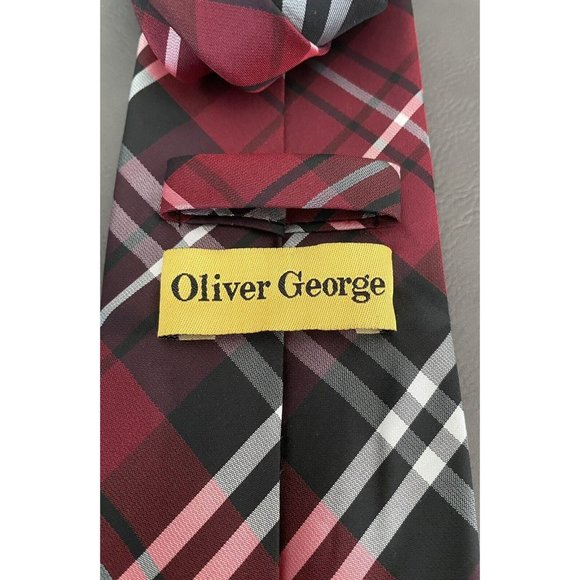 Oliver George Tie 3.5" x 60" Red Black Gray Striped Microfiber - Picture 3 of 4